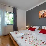 Apartments Silver